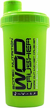 שייקר עם פיה המכיל 700 מ"ל